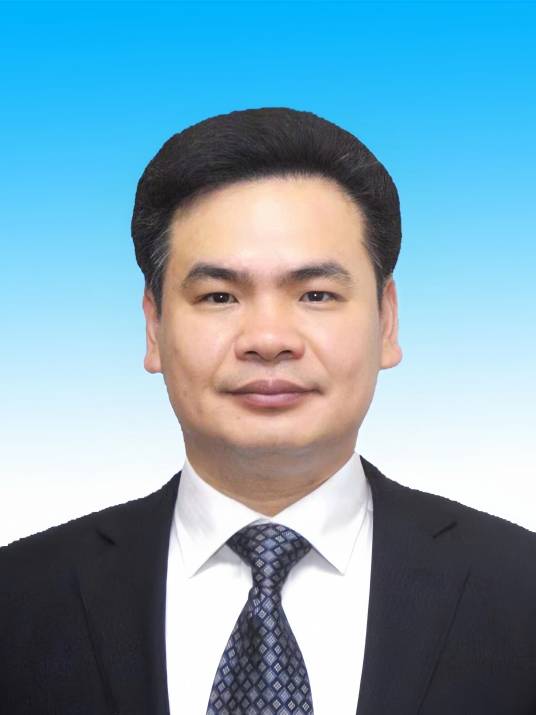 曹志（新疆维吾尔自治区人民政府国有资产监督管理委员会原副主任）