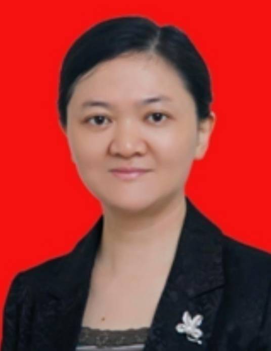 李秀英（四川省眉山市政府原副秘书长、市信访局局长）