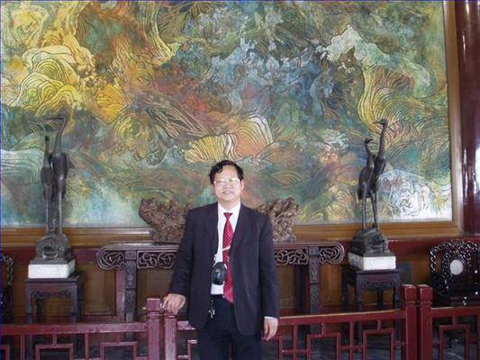 徐世德（金华一中高级教师）