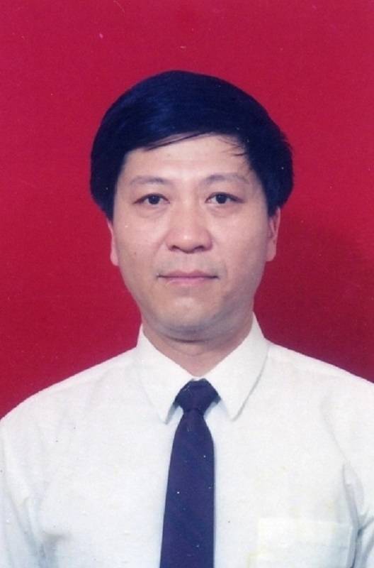 张绪培（原浙大附中教导主任）