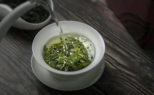 青茶