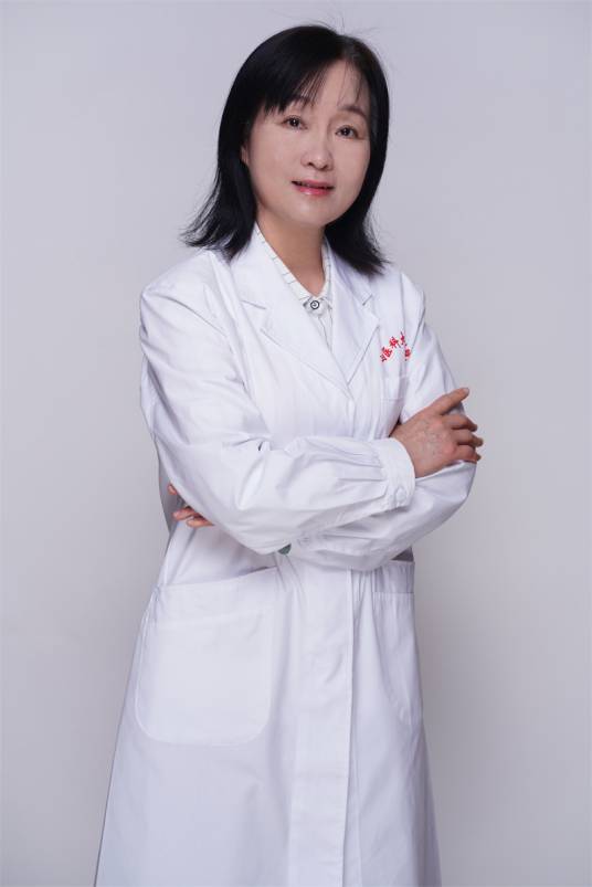 曾丽（广西医科大学第一附属医院重症医学科主任医师）