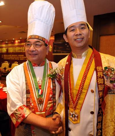 胡满荣