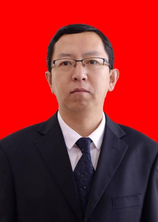 常永峰（山西省忻州市原平市委副书记、市长，市政府党组书记）