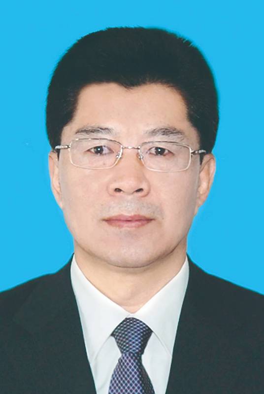 王桂鹏（秦皇岛市政协原副主席、党组成员）