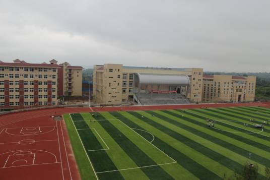 泸县梁才学校