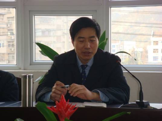 叶耀国（瑞安市教育局原局长）