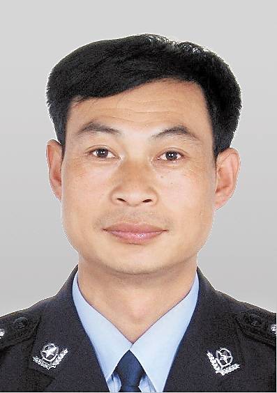马喜林（灵寿县公安局情报中心主任）