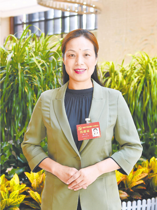 杨小玲（全国教书育人楷模候选人）