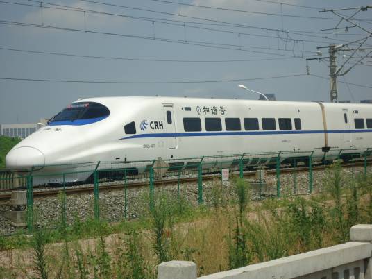 D2321/D2324次列车