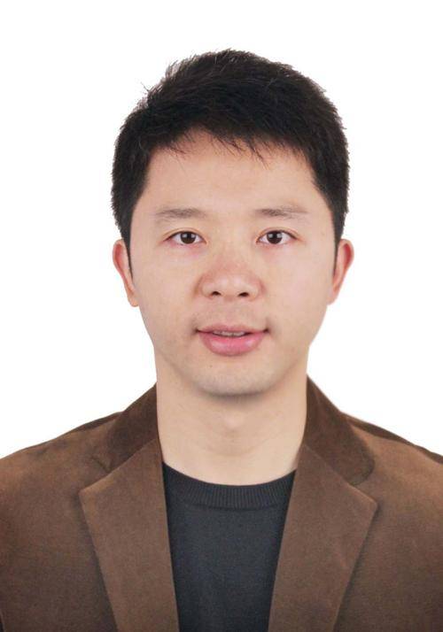 张小林（成都体育学院教授）