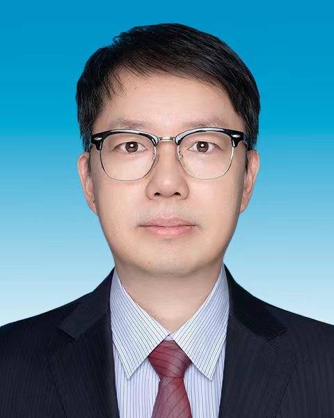 周青（天津市东丽区政府党组成员、副区长）