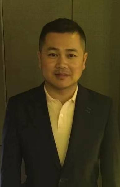 富强（延安⼤学经济与管理学院特聘教授、湖北医药学院客座教授）