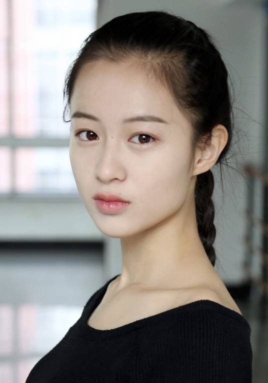 李嘉鑫（中国内地女演员）
