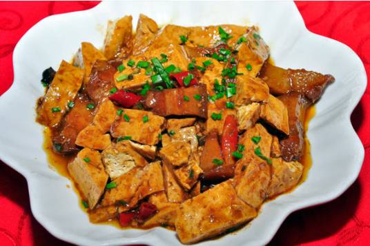 油豆腐烧肉