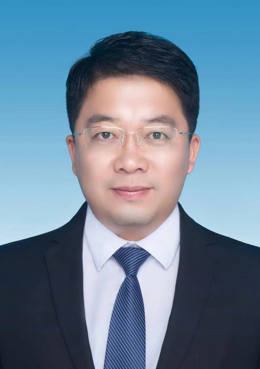 郑毅（辽宁省锦州市义县委副书记、县长）