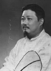 卢冀野