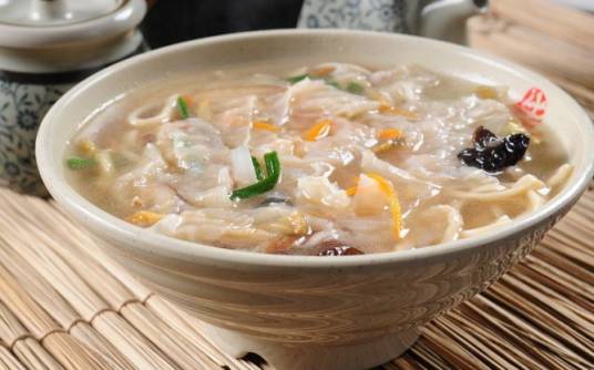 三丝敲鱼