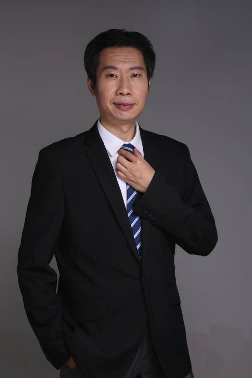 于鹏（中央财经大学政府管理学院党委书记、教授、博士生导师）