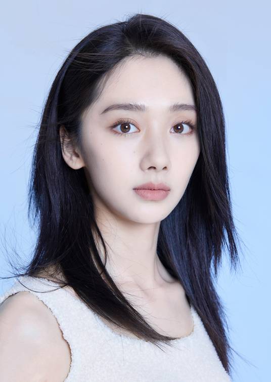 王影璐