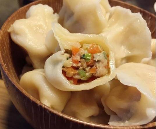 猪肉萝卜馅水饺