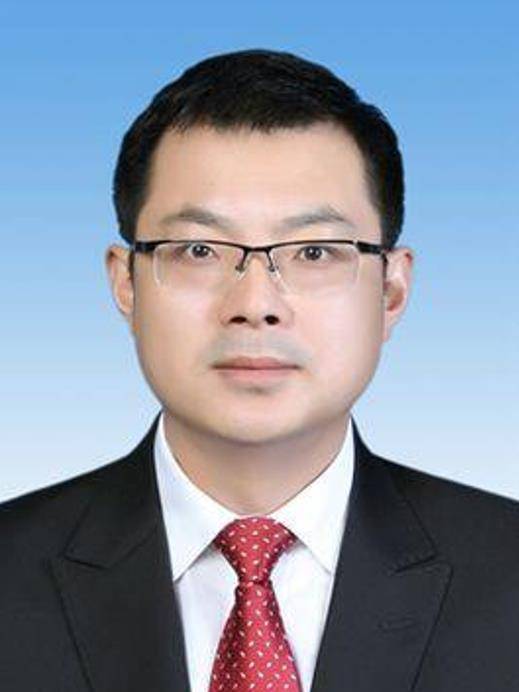 覃昌德