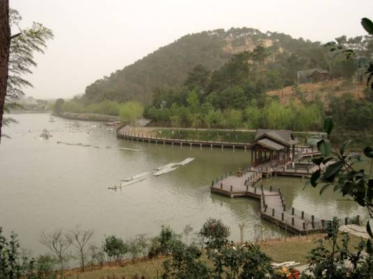 东钱湖野生动物园