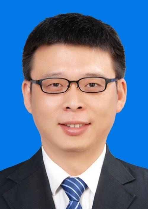周晓鸣