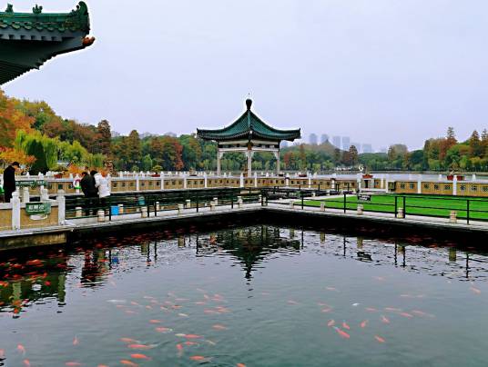 东湖听涛风景区