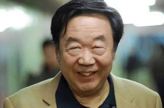 阎月明