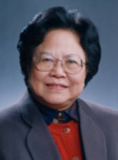 彭珮云