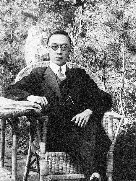 爱新觉罗·溥仪（清朝末代皇帝，近现代政治人物）