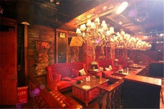 Queen Club皇后酒吧