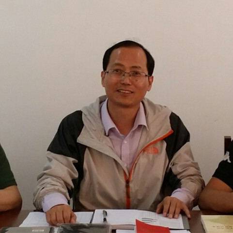 李庆忠（烟台大学教务处处长）