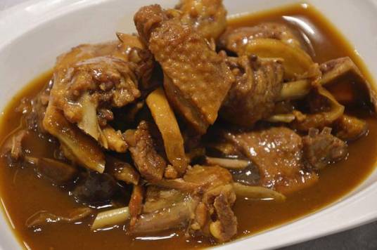 子姜焖鸭