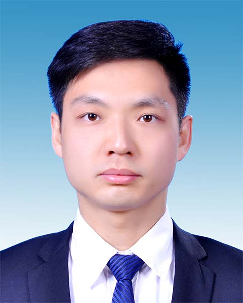 吕雪东