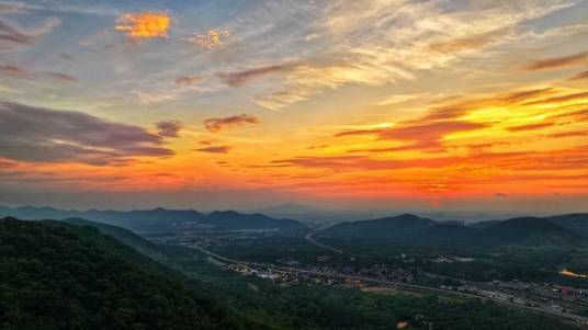 汤山（南京市江宁区的山脉）